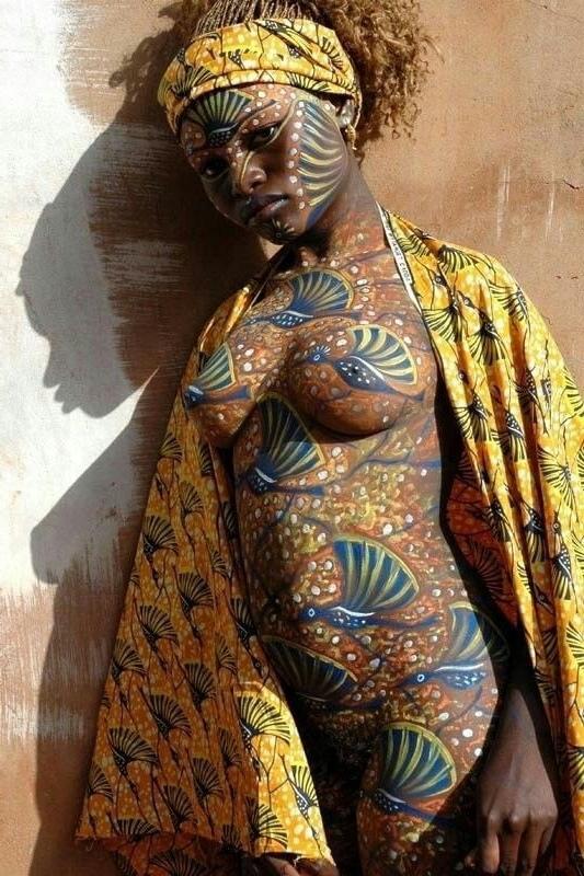 25P Ebony Mix (Amateur, Public, Babe
