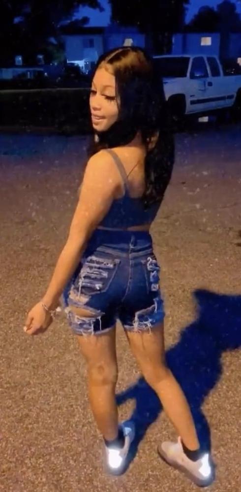 25P More Ebony Teens! 4 (Comment what you would do to them!)