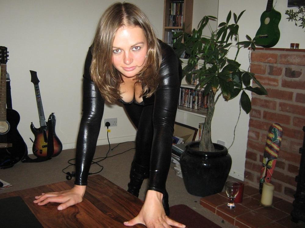 25P Wife 394
