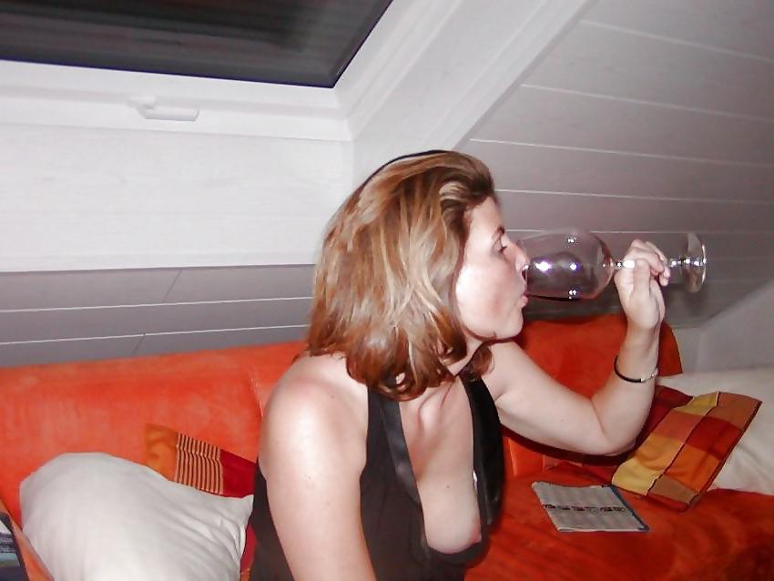 25P Big Boobs Girl Flashing 2