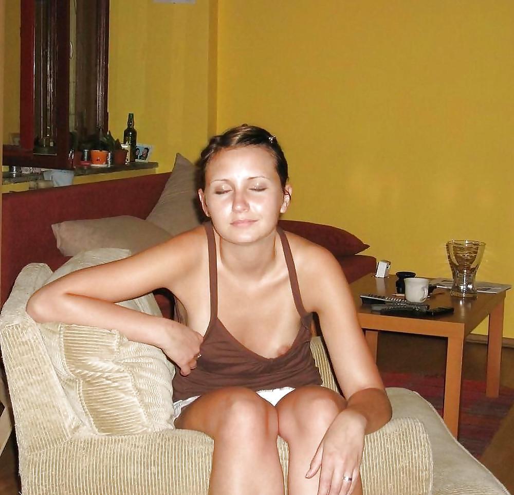 25P Big Boobs Girl Flashing 2