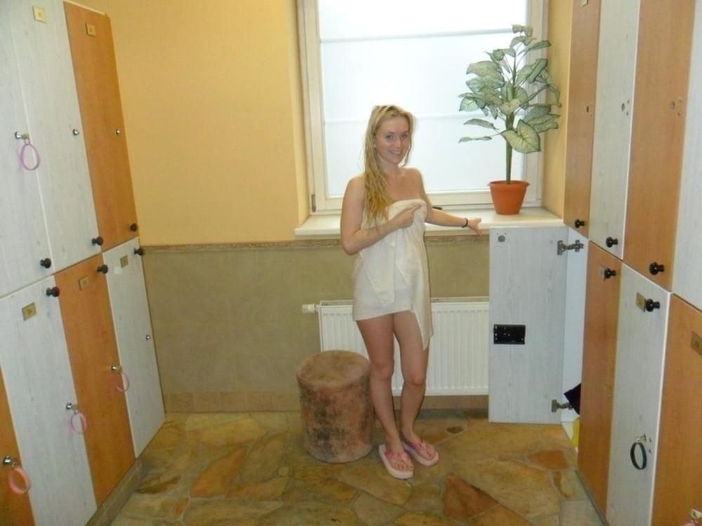 25P Slut Wife on Vacation