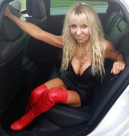 25P Bonus boots 28