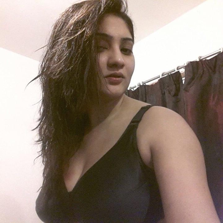 8P Nude Big boobs Traditional desi wife