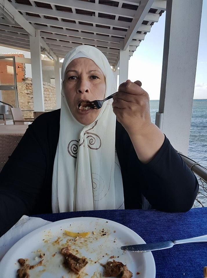 25P Arab Tunisian Mature Hijab BIG BOOBs &amp; BIG ASS BBW Granny