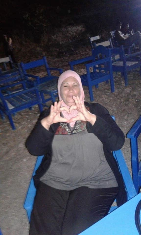 25P Arab Tunisian Mature Hijab BIG BOOBs &amp; BIG ASS BBW Granny