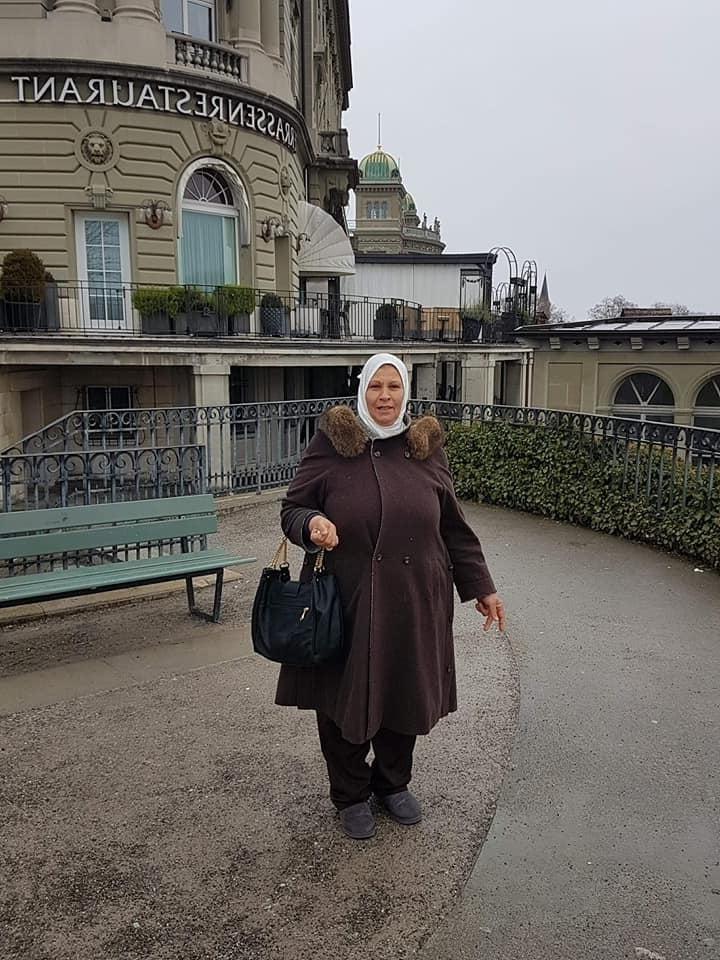 25P Arab Tunisian Mature Hijab BIG BOOBs &amp; BIG ASS BBW Granny