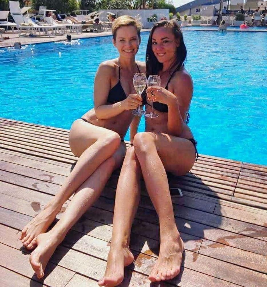 22P Smokin Hot Hungarian Actress-Andrea Osvart