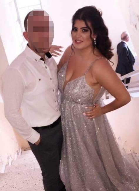 10P Lebanon wife