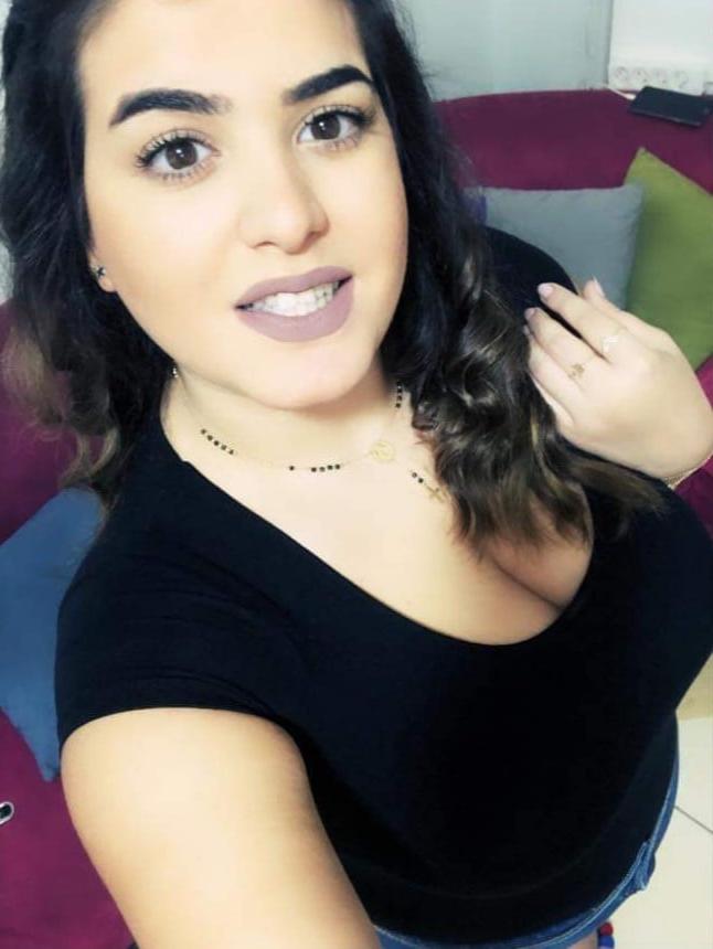 10P Lebanon wife