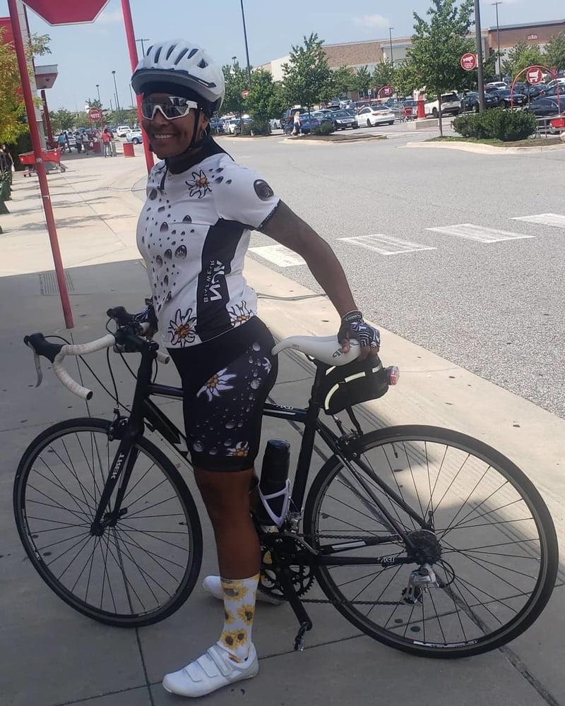 25P Ebony Cycling Spandex Asses Cameltoes