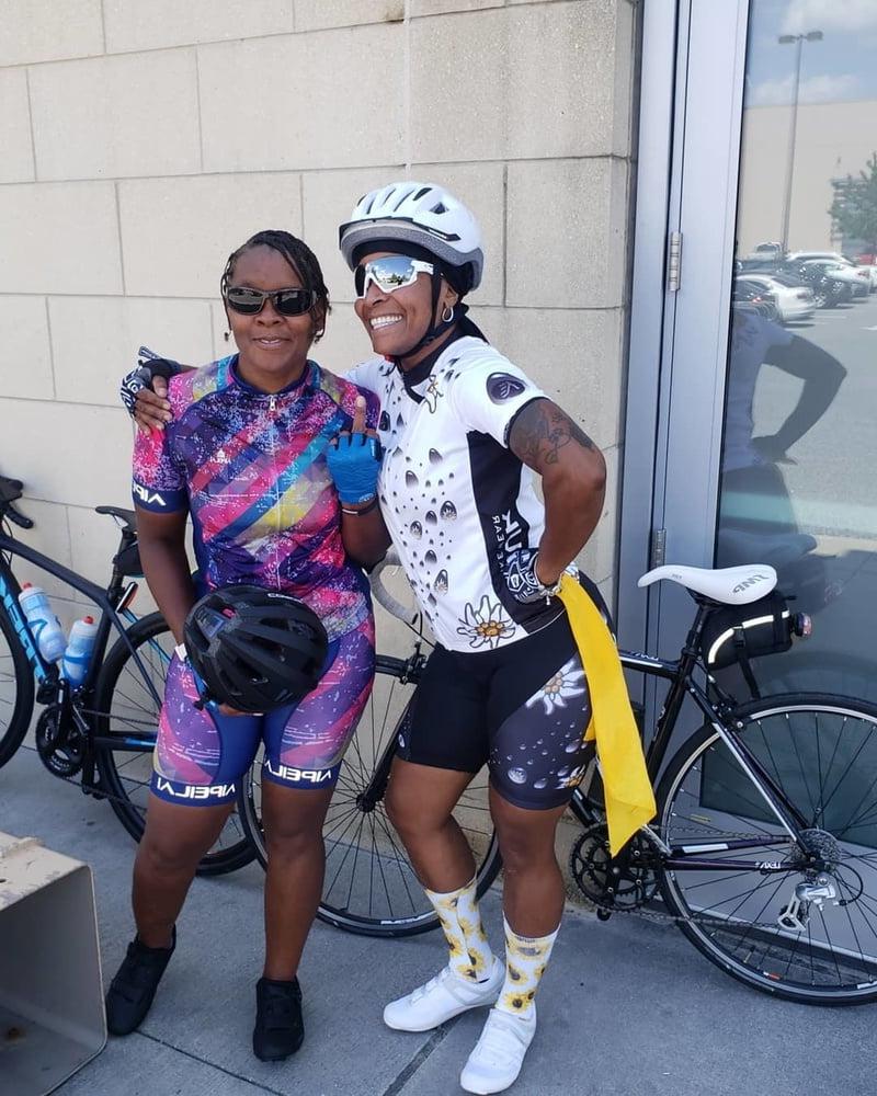 25P Ebony Cycling Spandex Asses Cameltoes