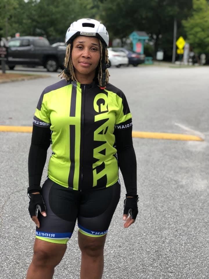 25P Ebony Cycling Spandex Asses Cameltoes