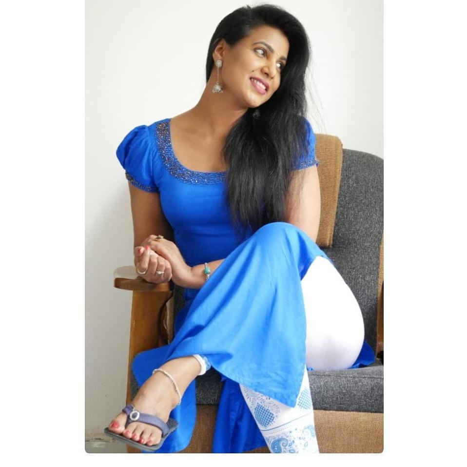 14P Indian Fashion Designer Shanaya