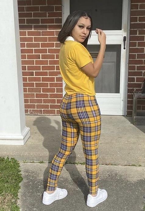 25P More Ebony Teens! 3 (Which slut you taking home with you?)