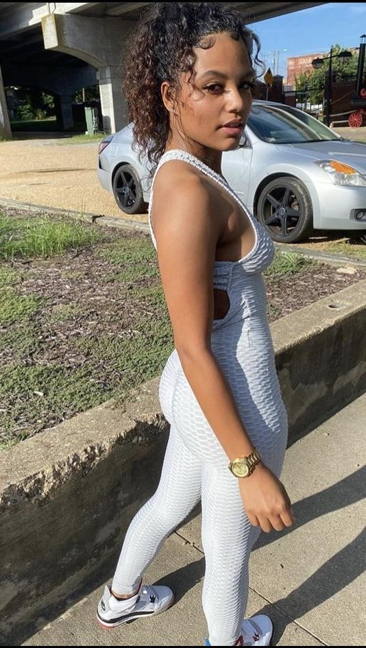 25P More Ebony Teens! 3 (Which slut you taking home with you?)