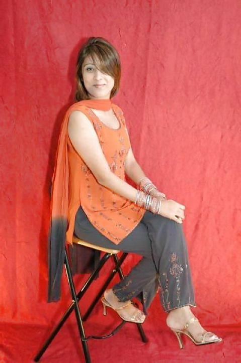 8P Most beautiful Indian Girl 5