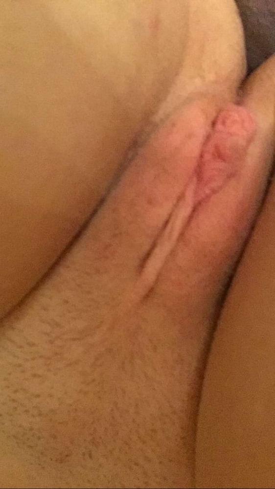 9P German slut exposed