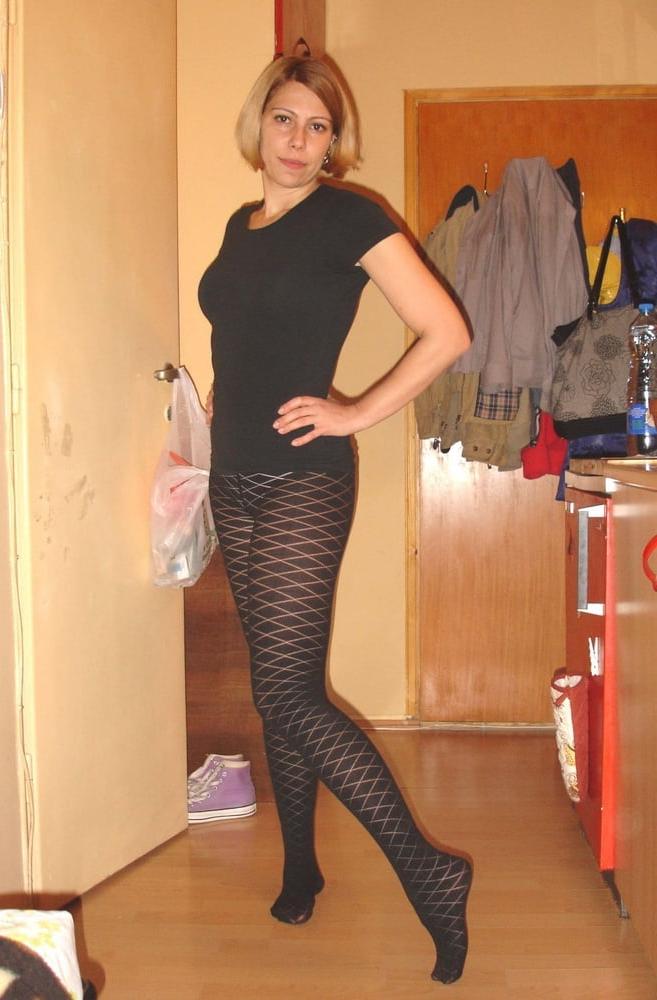 25P cuckold's wife