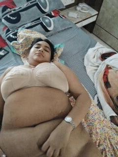 25P Indo Paki Muslim Hijab Whore shows her BIG BOOBS &amp; BIG ASS