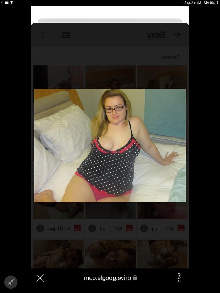23P Sexy nerdy bbw slut wife