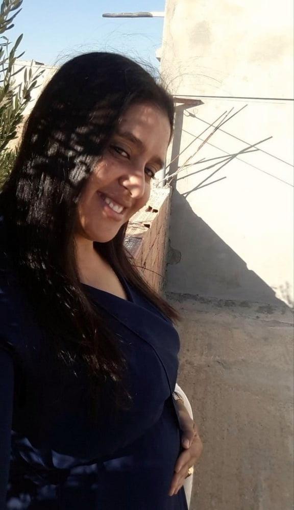 25P Arab Mature Hijab Whore BIG BOOBs &amp; BIG ASS Slut MILF