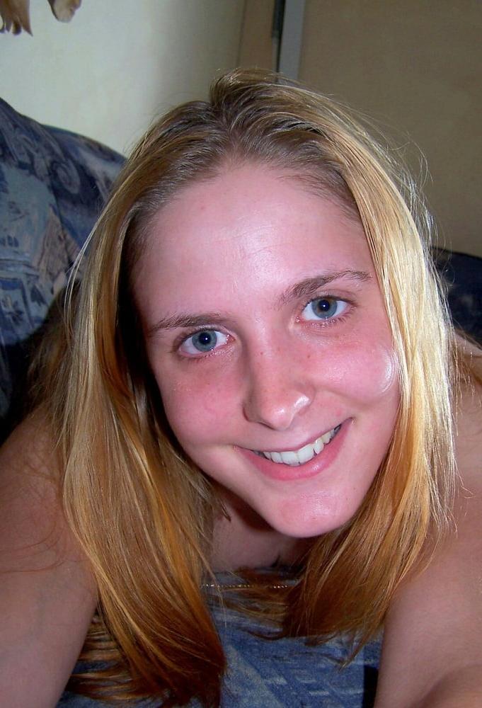25P 37yo German Whore Jessica Wants fo be Seen, Saved &amp; Reposted