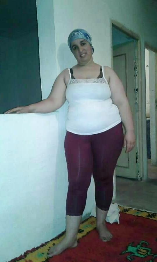 20P Arab Mature Hijab Whore BIG BOOBs &amp; BIG ASS Slut BBW MILF