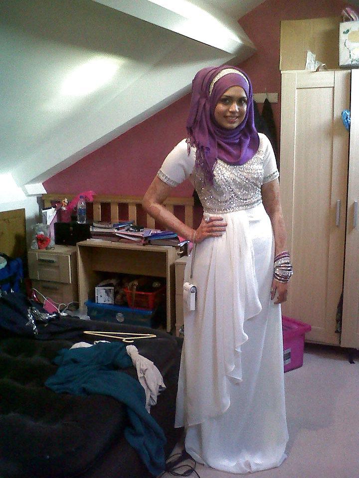 18P Indian Teen