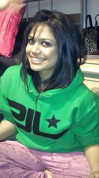 18P Indian Teen