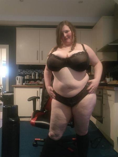 8P Wife from leeds