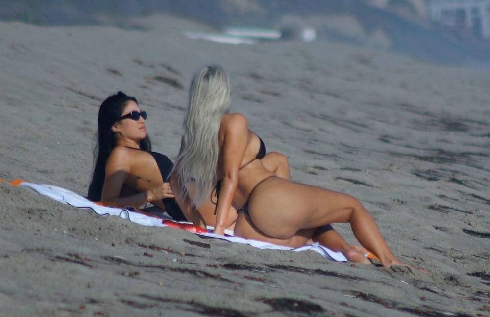 13P Kim Kardashian Big Ass Thong Bikini