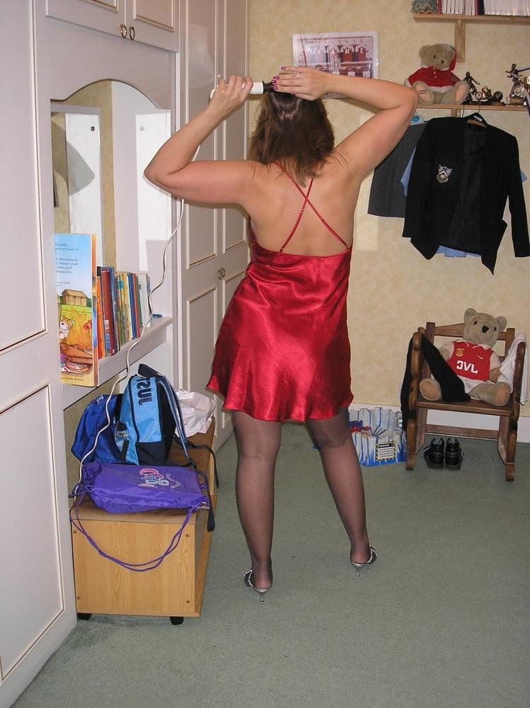 25P so hot UK Wife