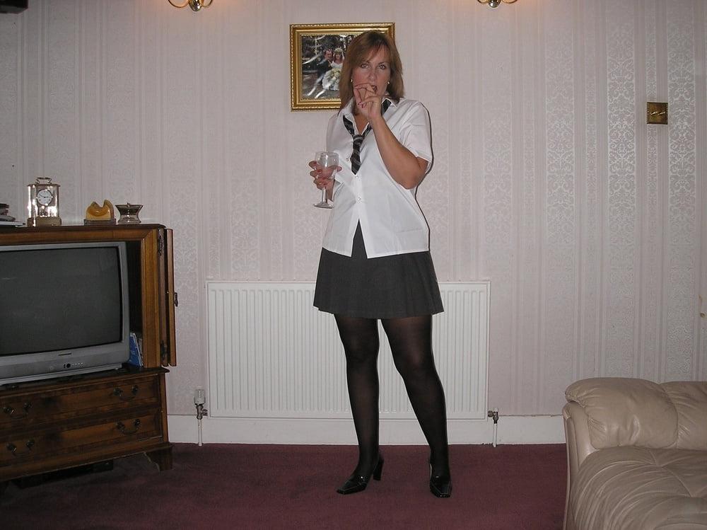 25P so hot UK Wife