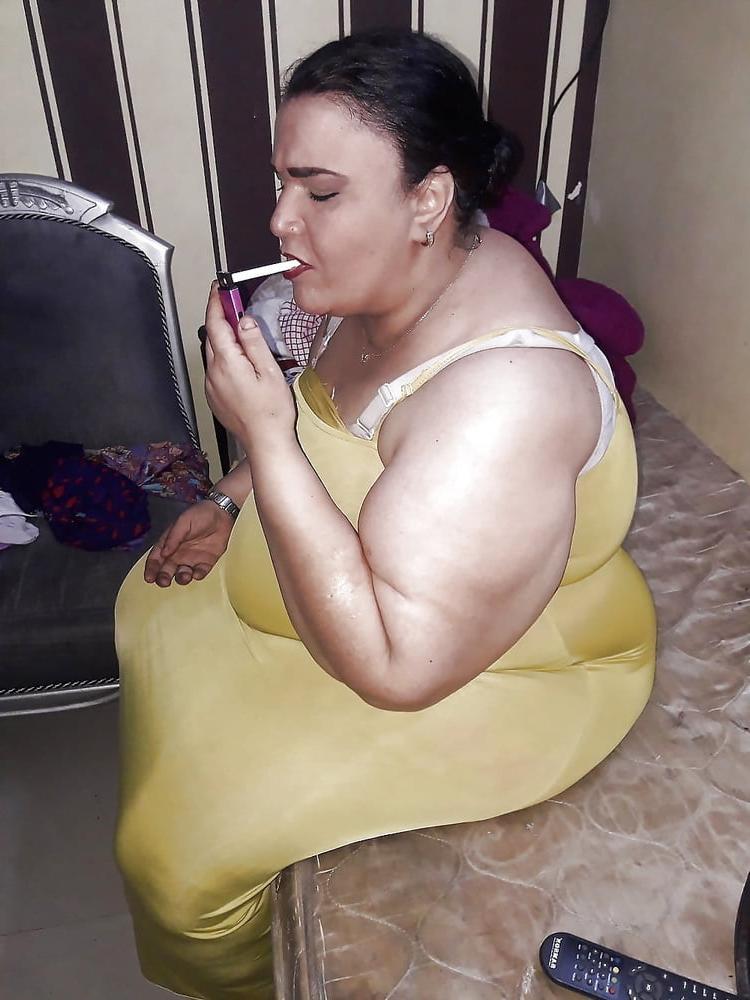 25P BBW Hoda Egyptian Mature hijab Whore BIG HUGE ASS