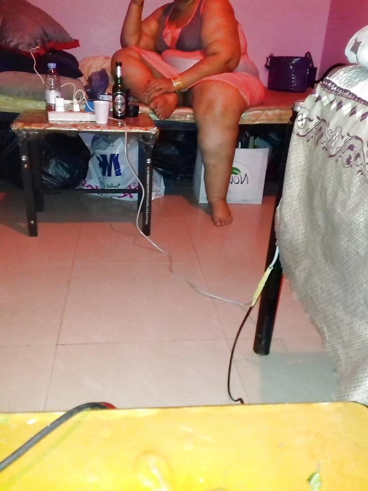 25P BBW Hoda Egyptian Mature hijab Whore BIG HUGE ASS