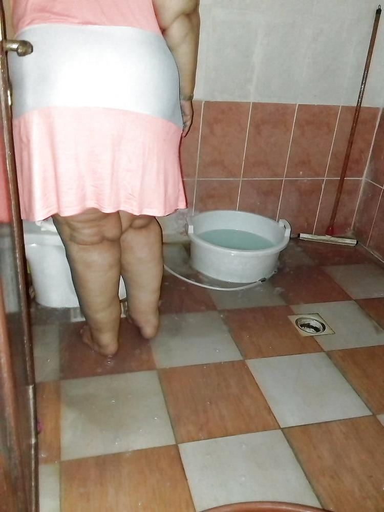 25P BBW Hoda Egyptian Mature hijab Whore BIG HUGE ASS
