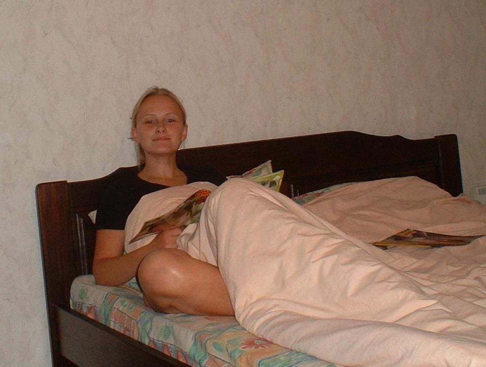 25P Beautiful blonde wife through 18 years