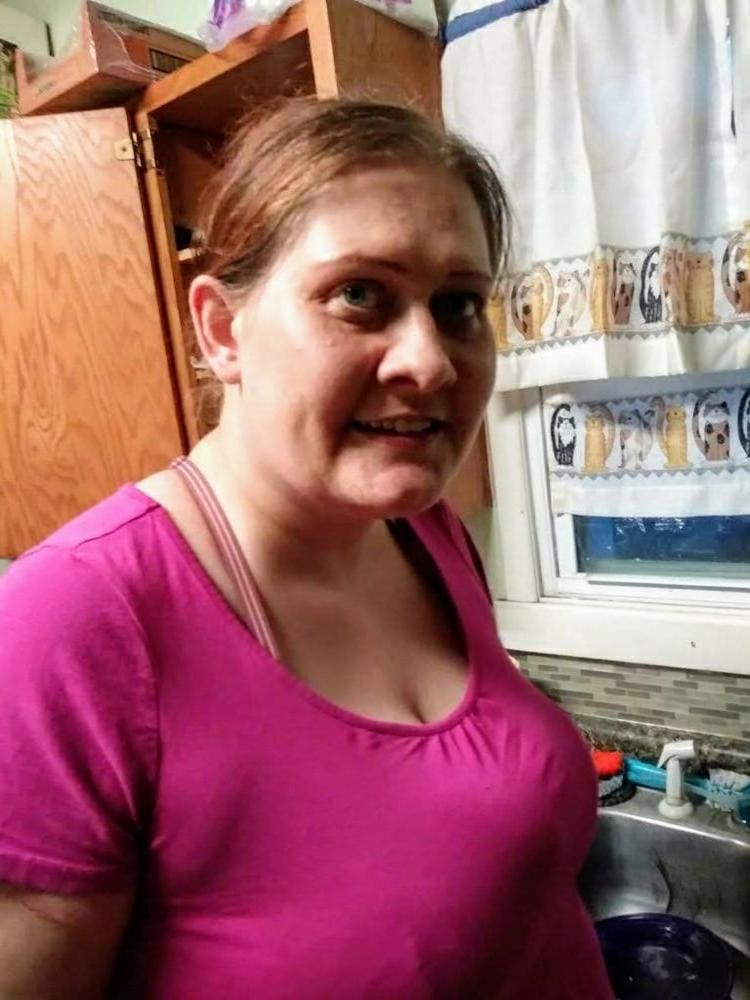 8P Ugly Wife 1