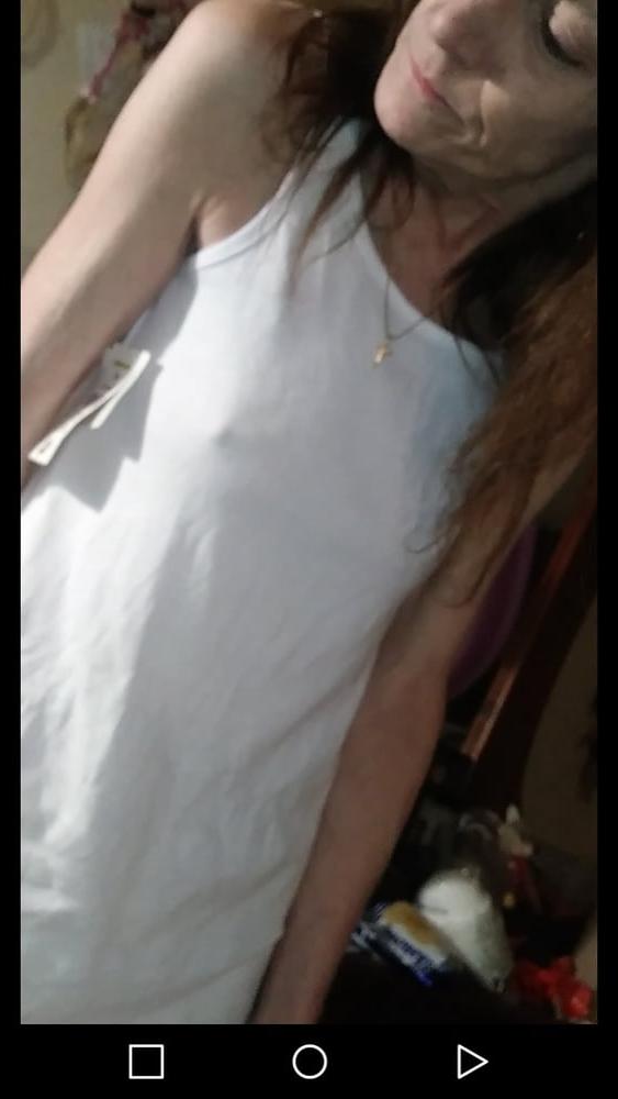 12P Braless Mature Wife