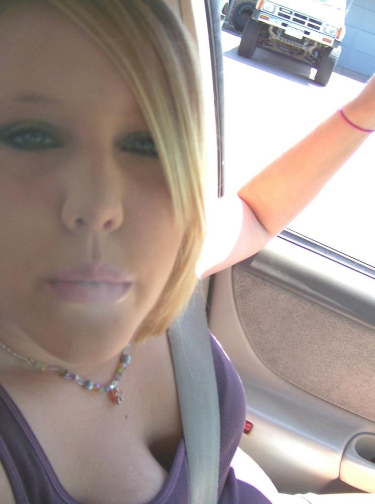 25P Blonde teen with massive boobs hit the bong