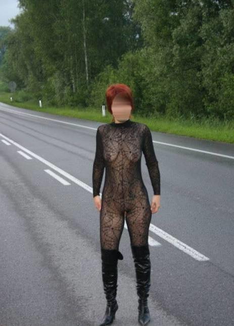 25P Matures and their sexy boots