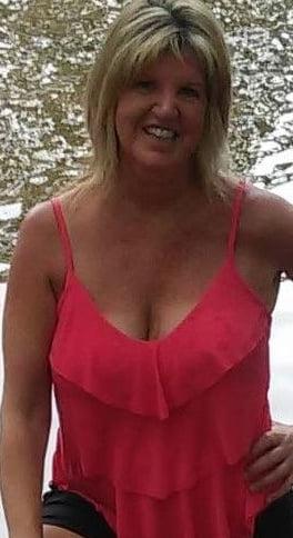 13P Hot Nurse Wife