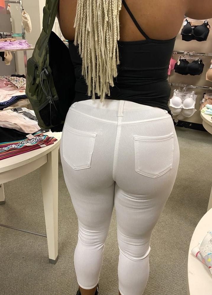 25P Sexy Milf Ass #2