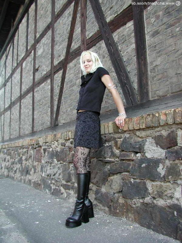 25P ReUp NN Teens in Heels and Boots 41