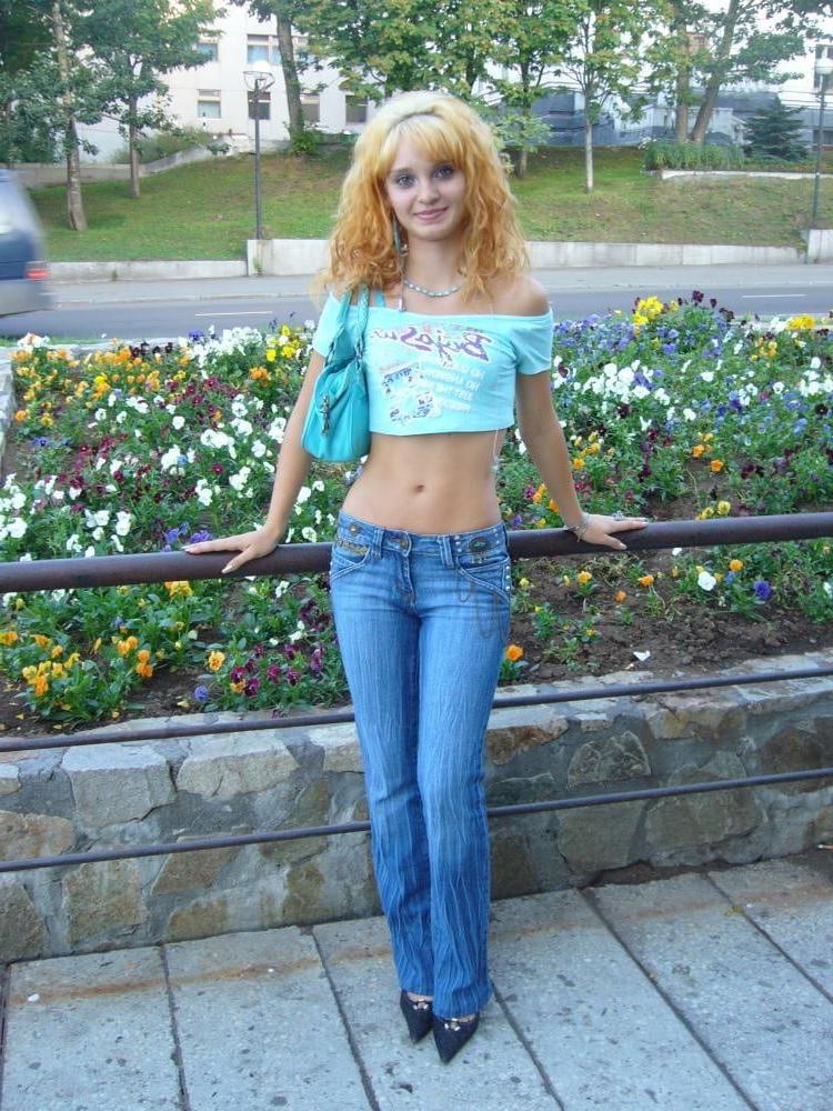 25P ReUp NN Teens in Heels and Boots 32