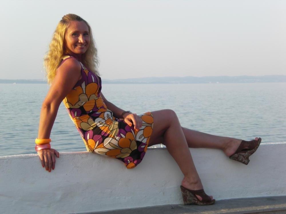 25P ReUp NN Teens in Heels and Boots 32