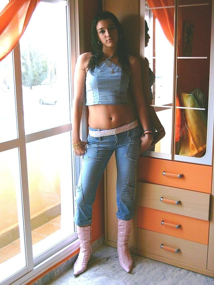 25P ReUp NN Teens in Heels and Boots 40