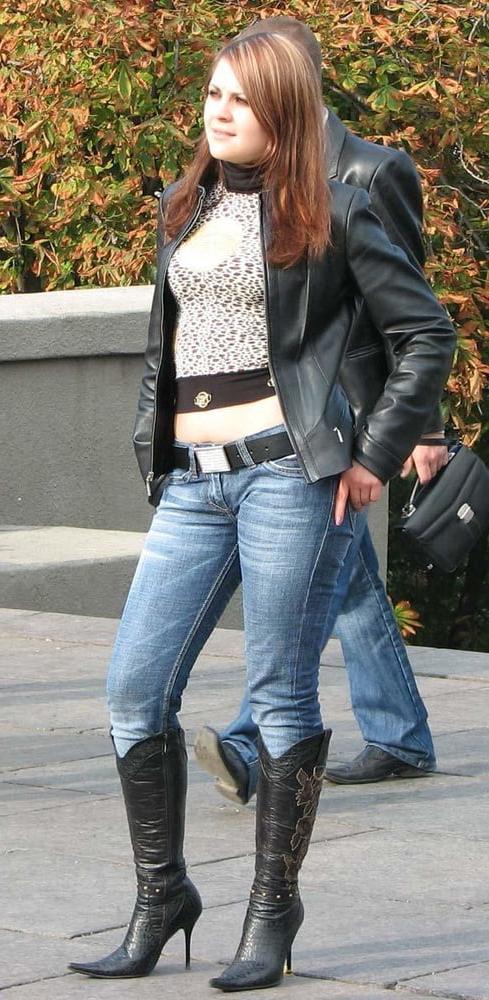 25P ReUp NN Teens in Heels and Boots 39
