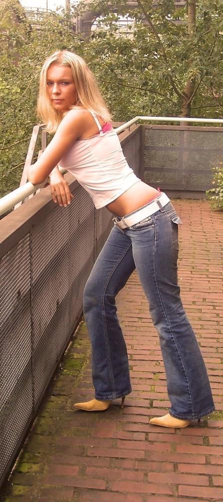 25P ReUp NN Teens in Heels and Boots 39